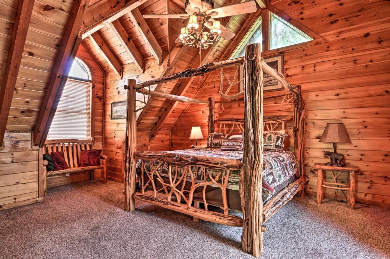 Pigeon Forge Getaway With Covered Patio And Hot Tub! Bagian luar foto